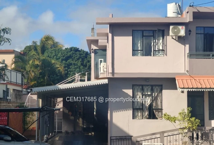 Two-Storey Family House for Sale – Beau Bassin Centre 