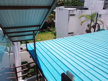 6 Bedroom Apartment