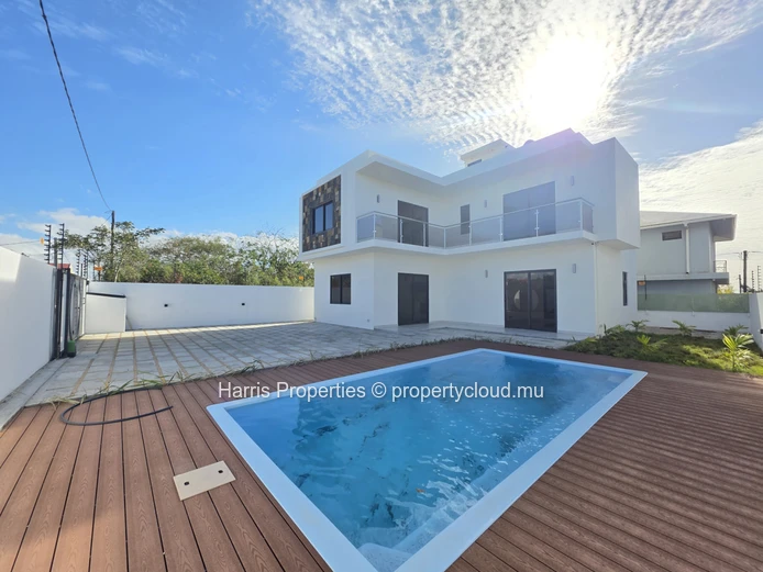 For Sale: Stunning Modern Villa in Grand Baie