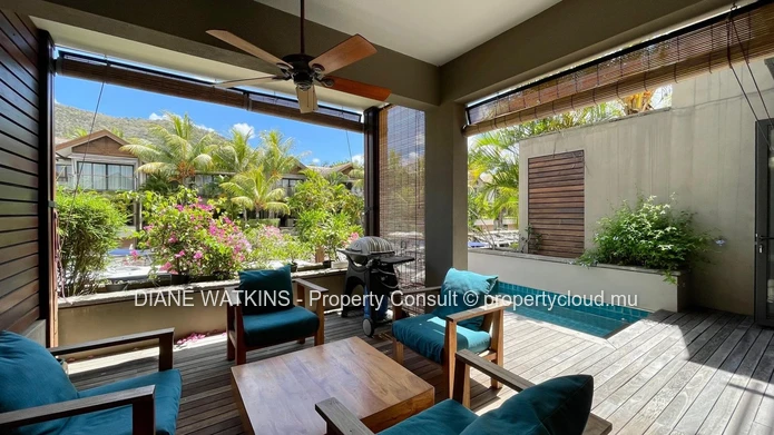 Gorgeous Duplex at Water’s Edge