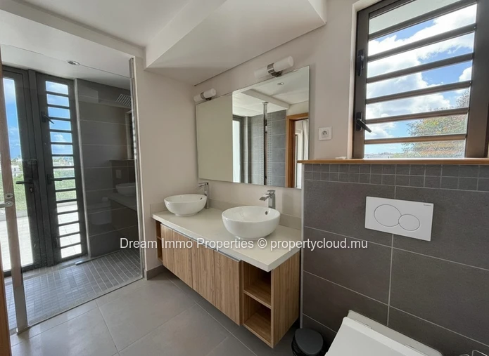 A 400M De La Mer ! Penthouses De 4 Chambres A Trou Aux Biches – Ile Maurice