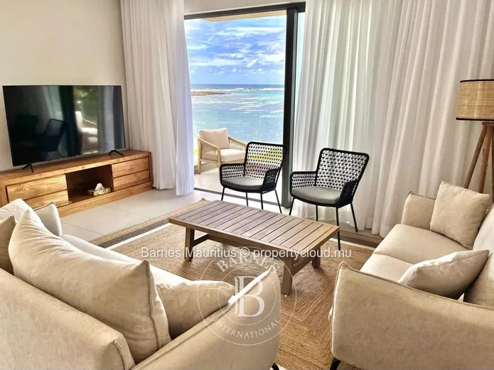 POST LAFAYETTE - First Floor Apartment with Sea Views - 3 Bedrooms
