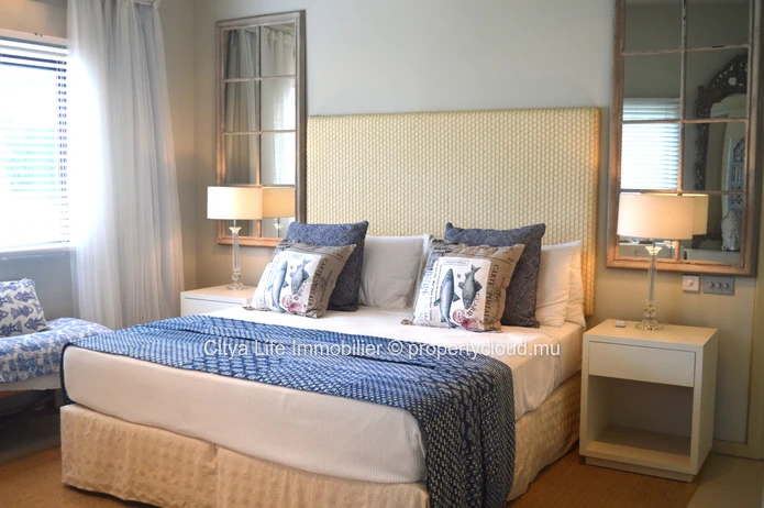 This gated residence gives both the opportunity of living by the river and by the sea…