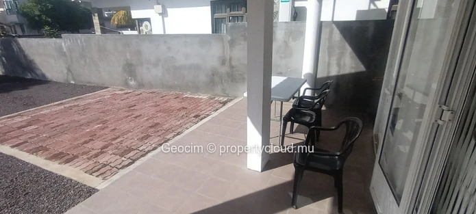 Flic en Flac Morc De Chazal fully furnished 3 bedrooms flat. Rerrace. Parking. Available now. (Sole Mandate)