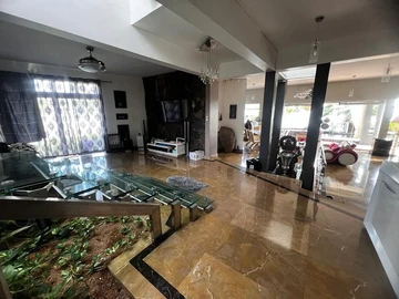 4 Bedroom Villa