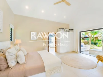 4 Bedroom Villa