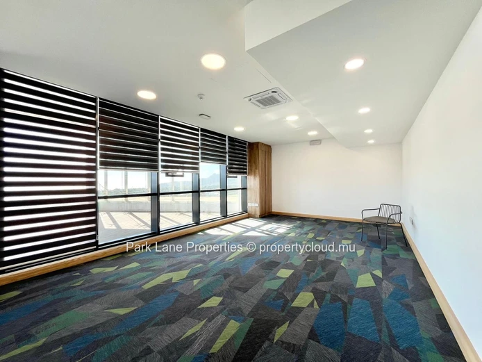 732m² Premium Office for Sale – Ebene Cybercity – 13th Floor