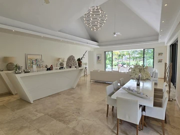 Villa de 5 Chambres