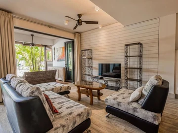 3 Bedroom Townhouse, Duplex