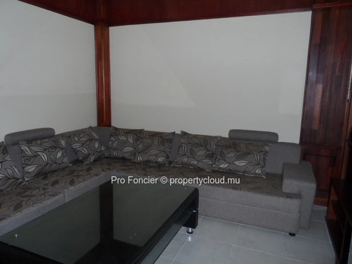 Apartment in Floreal - Good standing apartment 