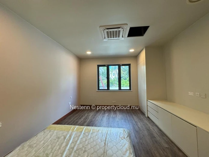 Furnished 3-bedroom house close to the beach with open view