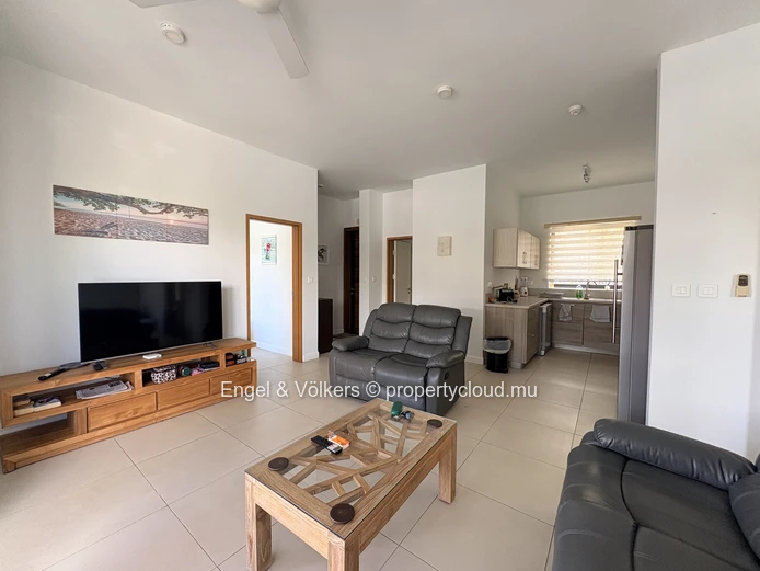 FOR RENT - Elegant Marina Apartment in Black River