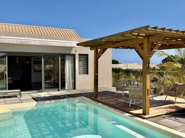 4 Bedroom Villa