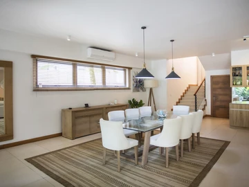 3 Bedroom Townhouse, Duplex