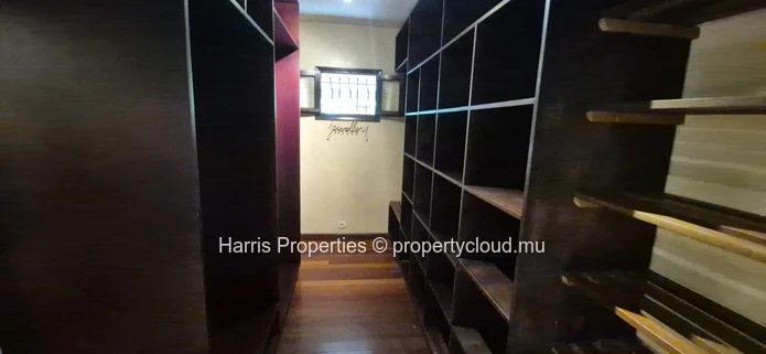 Magnificent Contemporary Individual Villa for Rent – St Antoine, Goodlands