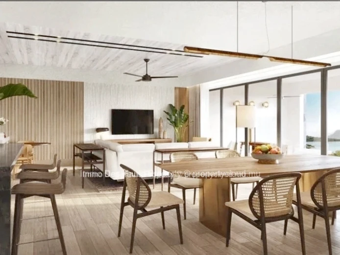 1 bedroom apartment ground floor for sale Black River