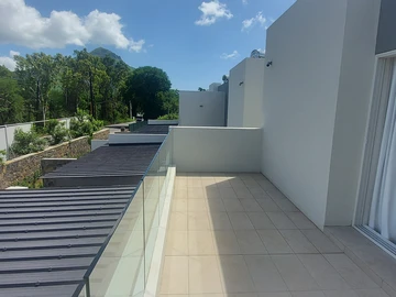 3 Bedroom Townhouse, Duplex