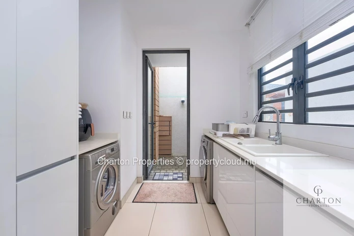 Élégance contemporaine, confort absolu - Villa 4 chambres meublée