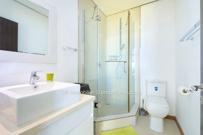 Appartement R+2 à vendre, Grand Baie