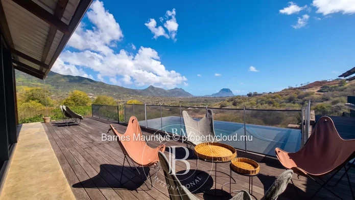 RIVIÈRE NOIRE - Family villa with panoramic views of Le Morne- 4 bedrooms
