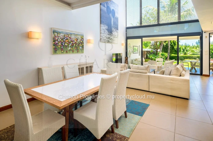 4-bedroom apartment between light, privacy and sunsets