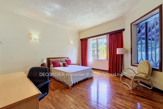 La Maison Coloniale – Propriété commerciale emblématique à la Pointe aux Canonniers (Mandat exclusif)