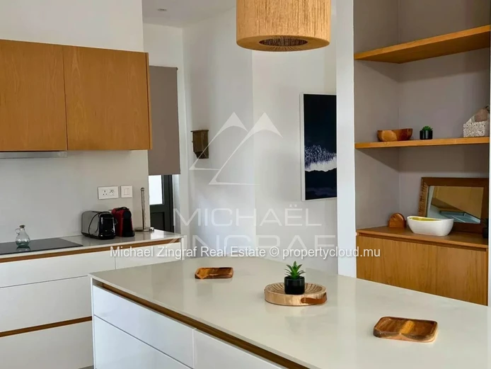 3-Bedroom Villa with Private Pool in Secure Estate – Pereybere