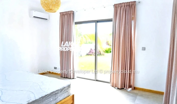 House / Villa - 3 Bedrooms - 240 m²