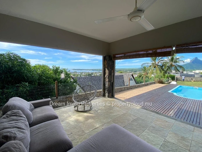 Beautiful Sea View Villa With Independent Studio Located In The Hills Of Tamarin - Mauritius