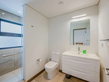 4 Bedroom Apartment