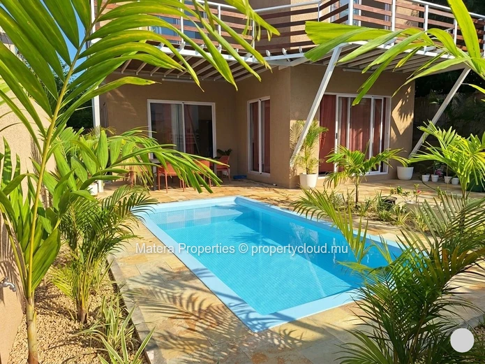 Villa de 4 chambres avec piscine privée dans une région prisée