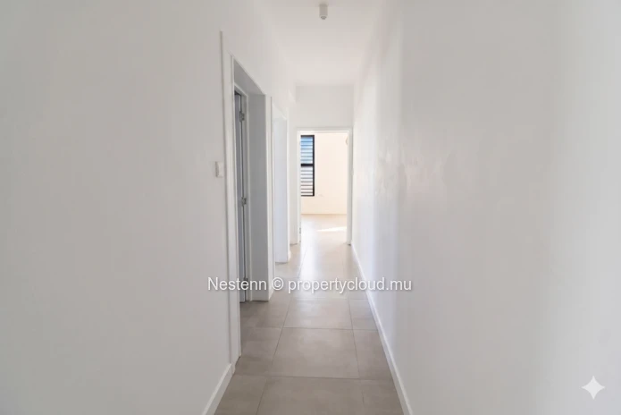 Penthouse moderne de 3 chambres dans une résidence neuve au 5ème étage.