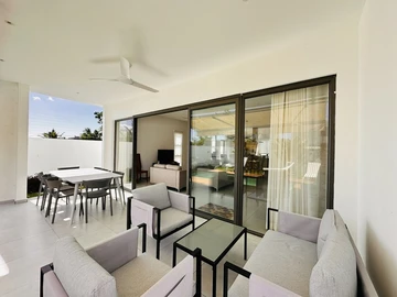 4 Bedroom Villa