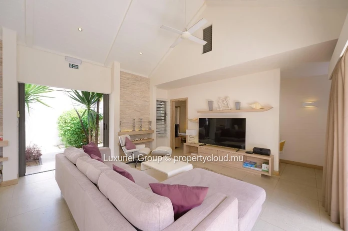 Sophisticated Villa for Sale in Grand Baie – A Luxurious Oasis