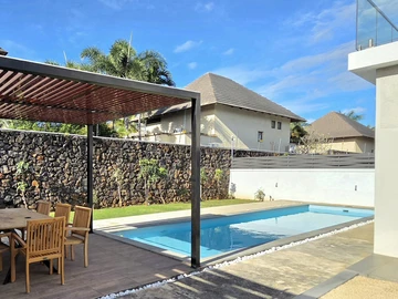 4 Bedroom Villa