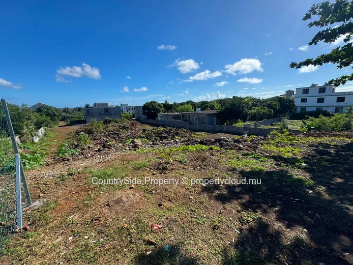 Residential Plots for Sale – Trois Bois, Petit Raffray.
