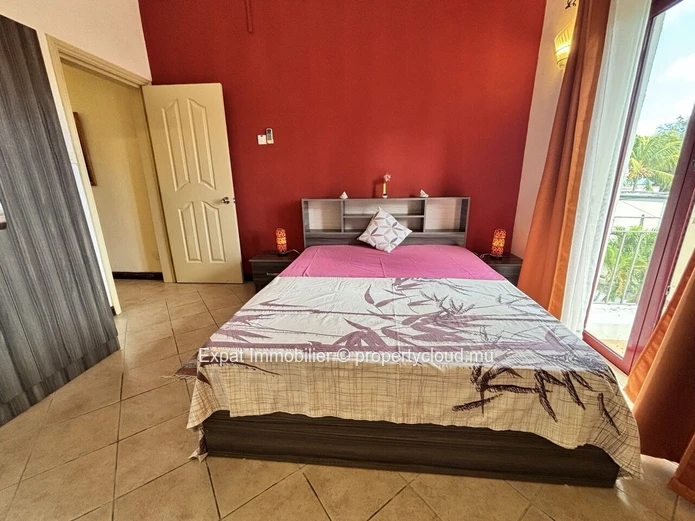 3-Bedroom Flat With Sea Views Near The Beach – Trou Aux Biches