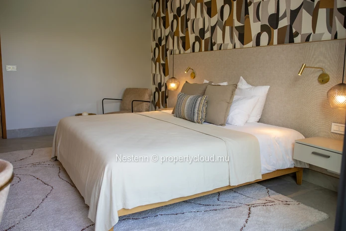 Exclusive designer villa with 5 bedrooms and breathtaking mountain views 