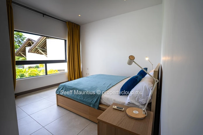 Duplex fonctionnel avec piscine privée à La Mivoie