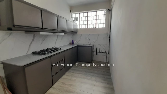Apartment for sale in Quatre-Bornes - Well Located