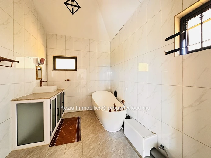 Spacious Family Villa