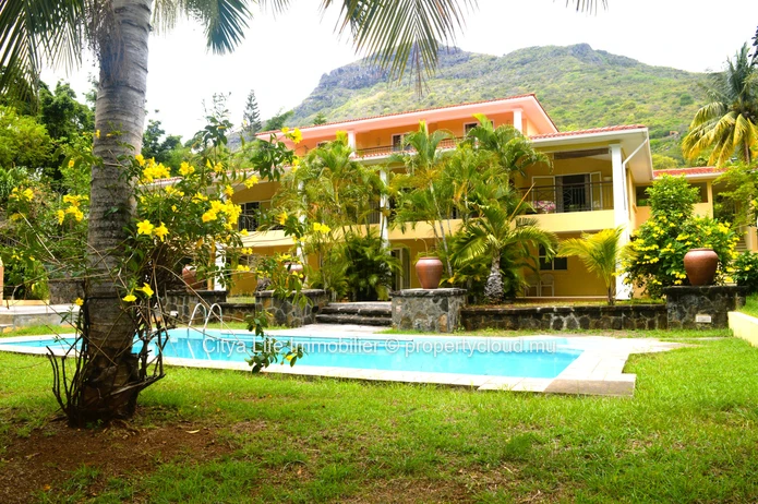 This house is heavenly!!