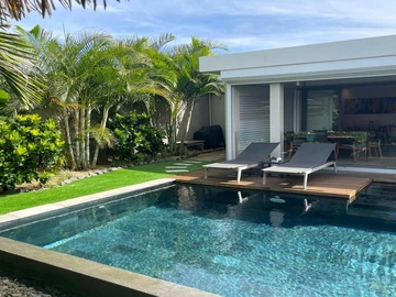6 Bedroom Villa