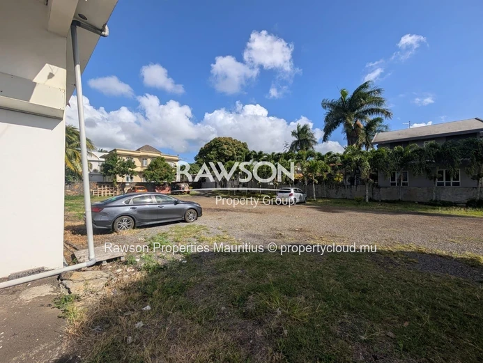 Commercial Space To Let In The Vale | Mur 125,000 Per Month | Prime Location | 420 Sqm