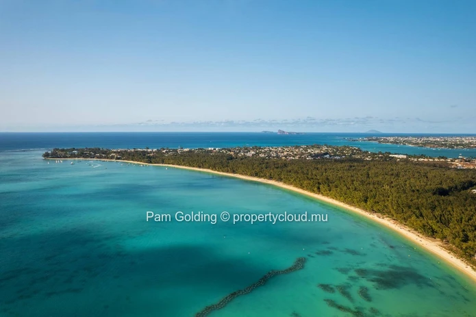 Villa d’Exception 4 Chambres Sanctuary Simplex avec Piscine à Vendre | Mont Choisy Golf & Beach Estate, Grand Baie