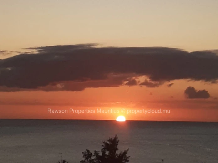 10 Bedroom Apartment Block For Sale in Flic En Flac