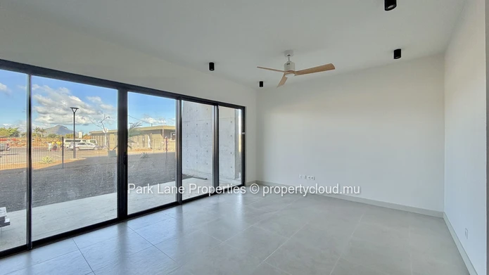 Appartement de luxe de 3 chambres avec jardin.