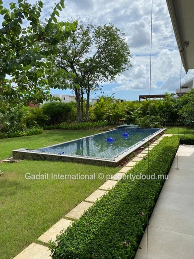 Villa contemporaine 4 suites avec piscine privée et vue mer – Domaine Akasha, Tamarin