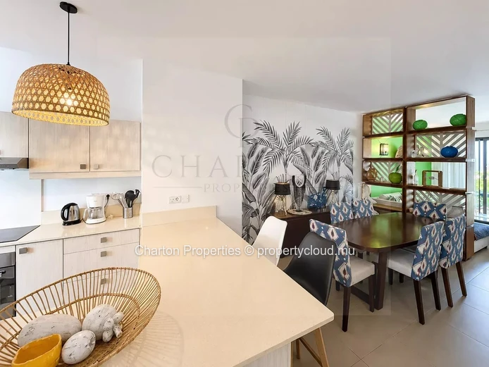 Triplex de 3 chambres au cœur de Péreybère, entre élégance tropicale et art de vivre mauricien