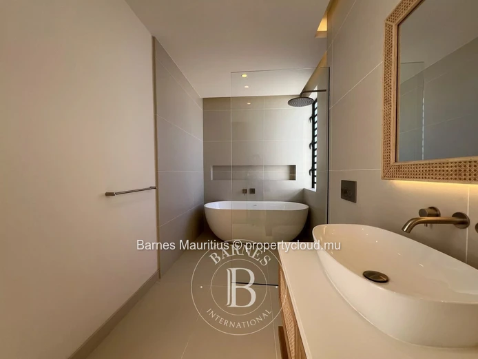 AZURI RESORT - Villa contemporaine de 4 chambres